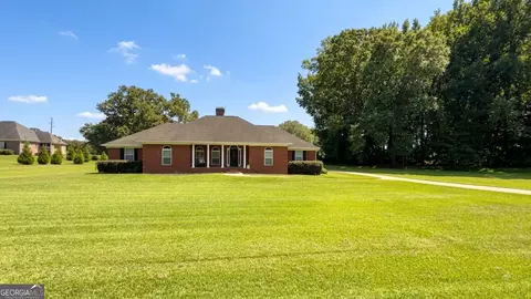 11700 Hazelbrand Rd NE, Covington, GA 30014