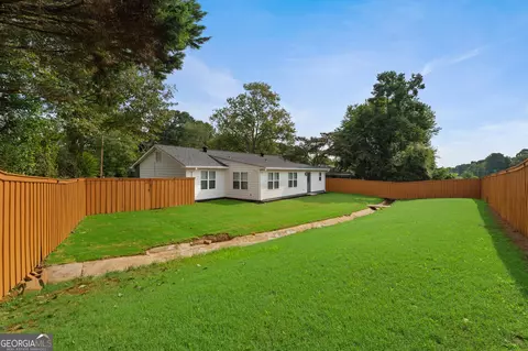 Exterior - 2855 Haddon Dr, Rex, GA 30273 photo 2 of 6