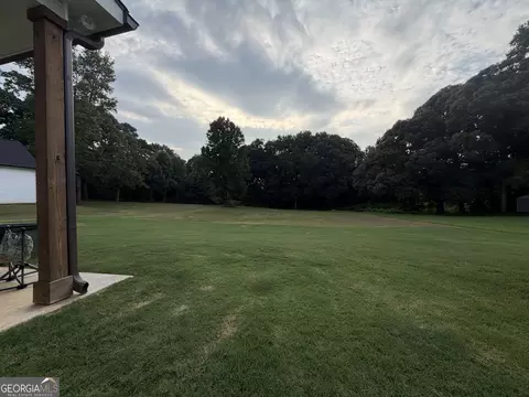 Exterior - 355 Webb Meadows Dr, Jefferson, GA 30549 photo 2 of 4