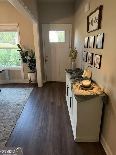 Entry Way - 355 Webb Meadows Dr, Jefferson, GA 30549 photo 2 of 8