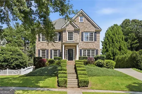 4954 Dovecote Trl, Suwanee, GA 30024