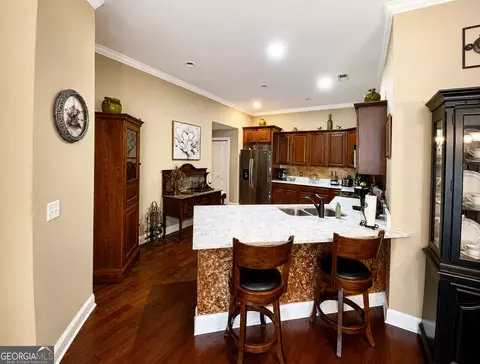Kitchen - 1663 Sedgefield Dr, Ooltewah, TN 37363 photo 2 of 2