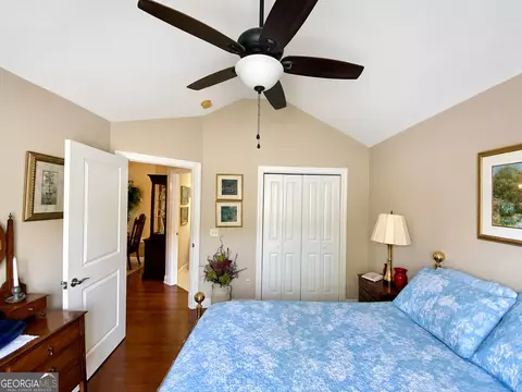 Bedroom - 1663 Sedgefield Dr, Ooltewah, TN 37363 photo 2 of 3