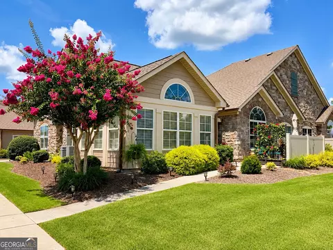 Exterior - 1663 Sedgefield Dr, Ooltewah, TN 37363 photo 2 of 7