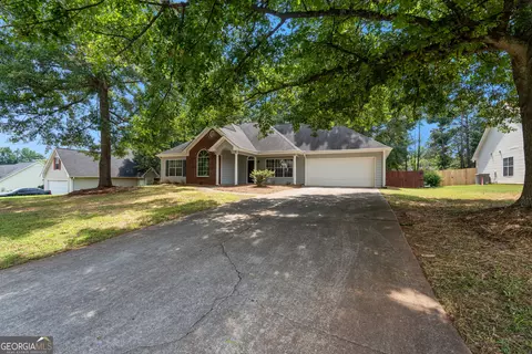 Exterior - 60 Deep Springs Way, Covington, GA 30016 photo 2 of 10