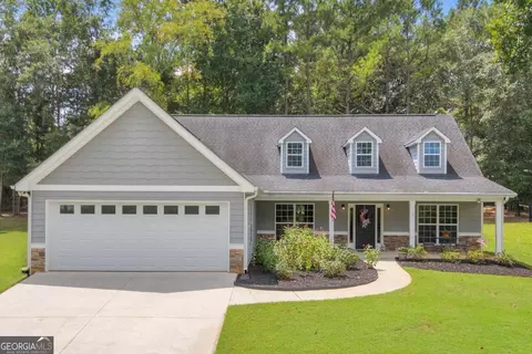 388 Belmont Park Dr, Commerce, GA 30529