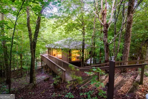 Exterior - 40 Treetopper Ln, Jasper, GA 30143 photo 2 of 8
