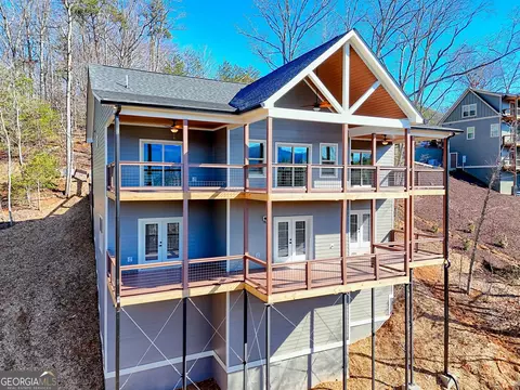 438 Mill Ridge Rd, Hiawassee, GA 30546