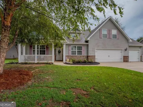 212 Chrisopher Luke Cir, Perry, GA 31069