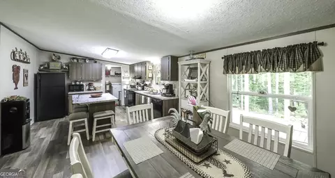 Dining - 4885 Jacksonville Rd, Buchanan, GA 30113 photo 1 of 2