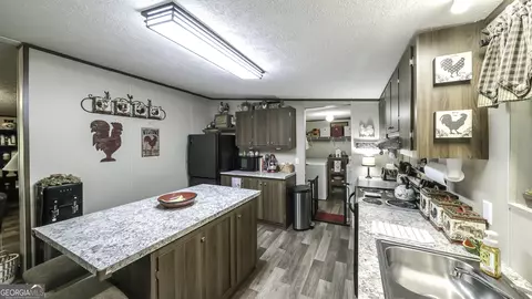 Kitchen - 4885 Jacksonville Rd, Buchanan, GA 30113 photo 2 of 3
