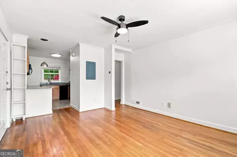 560 Goldsboro Rd NE #B, Atlanta, GA 30307