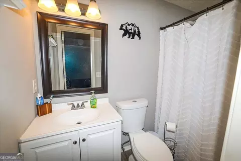 Bath - 7590 Post Rd, Winston, GA 30187 photo 1 of 2