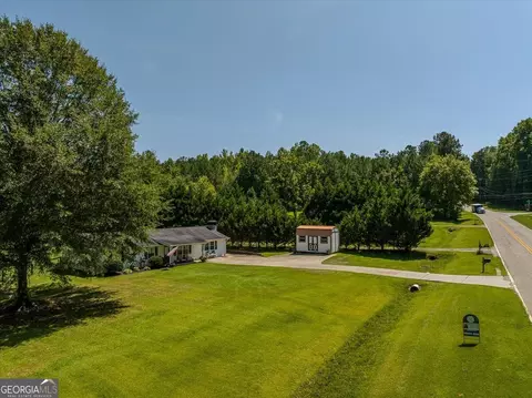 Exterior - 7590 Post Rd, Winston, GA 30187 photo 5 of 12