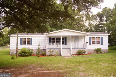 5314 Donnan Rd, Macon, GA 31217