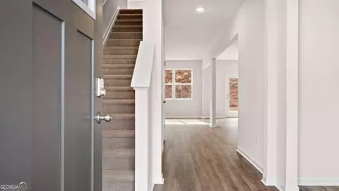 Entry Way - 2181 Edgecombe Ln, Dacula, GA 30019 photo 8 of 17