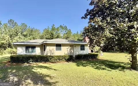 416 Ga Highway 107, Hazlehurst, GA 31539