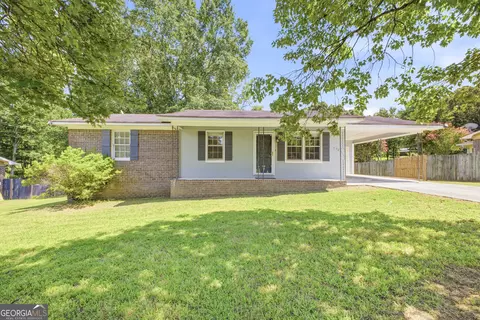 772 Compton Rd SE, Silver Creek, GA 30173