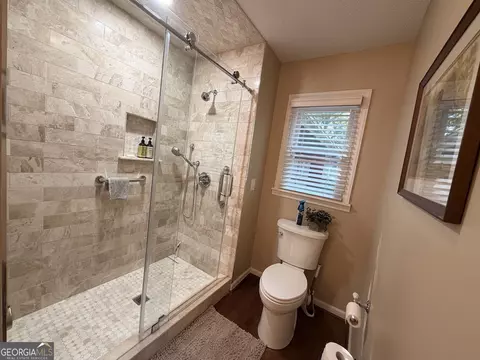 Bath - 234 Saddleback Cir, Dillard, GA 30537 photo 2 of 5