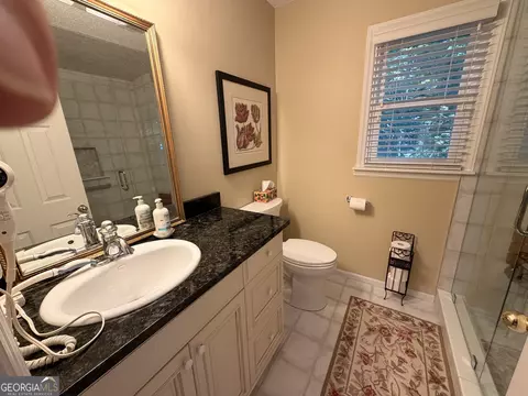 Bath - 234 Saddleback Cir, Dillard, GA 30537 photo 4 of 5