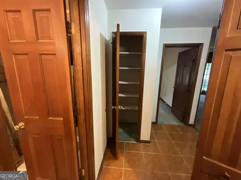 Entry Way - 6545 Katie Ln, Morrow, GA 30260 photo 3 of 4