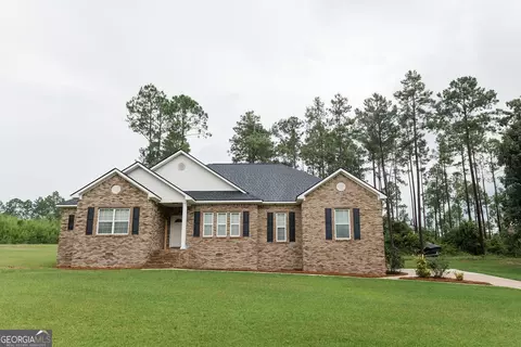 28 Oak Ridge Dr, Butler, GA 31006
