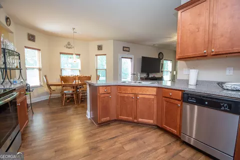 Kitchen - 244 Morrison Trl, Hampton, GA 30228 photo 1 of 3
