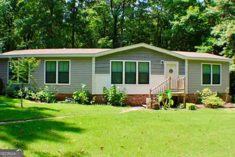 178 Woodbine Cir, Franklin, GA 30217