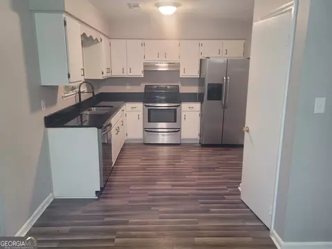 Kitchen - 1100 N Reddick Rd, Quitman, GA 31643 photo 1 of 1