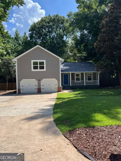 204 Groveland Dr, Peachtree City, GA 30269