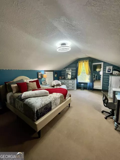 Bedroom - 3015 12 Old West Point Rd, Lagrange, GA 30240 photo 3 of 3