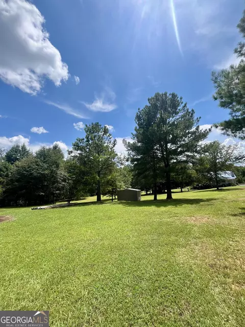 Exterior - 3015 12 Old West Point Rd, Lagrange, GA 30240 photo 13 of 18