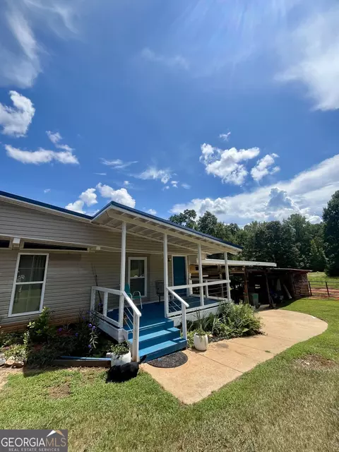 Exterior - 3015 12 Old West Point Rd, Lagrange, GA 30240 photo 1 of 18