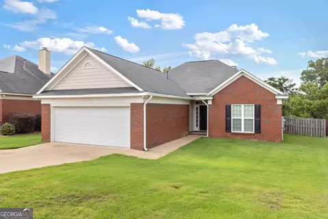 1035 Woodville Dr, Columbus, GA 31904