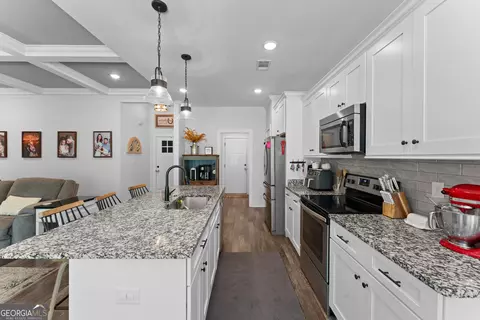 Other - 204 Dennard Dr, Perry, GA 31069 photo 4 of 9