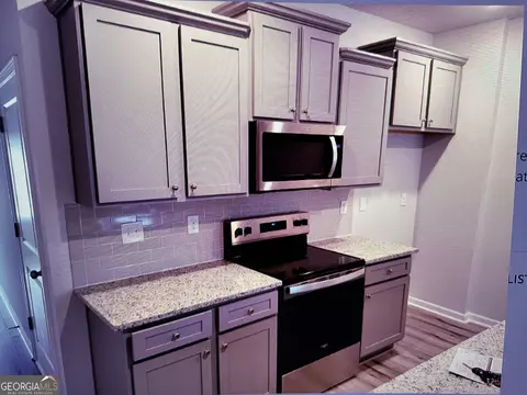 11554 Chatham Dr, Hampton, GA 30228 photo 5