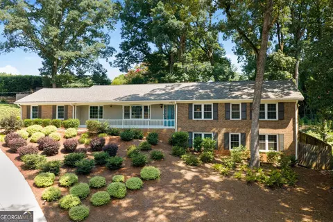 260 Abington Dr, Sandy Springs, GA 30328