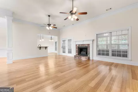 Living - 3003 Hackberry Ter, Bonaire, GA 31005 photo 2 of 5