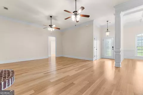 Living - 3003 Hackberry Ter, Bonaire, GA 31005 photo 4 of 5