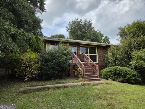 5627 Alder Dr, Forest Park, GA 30297
