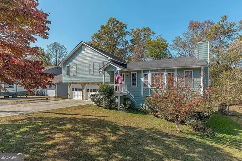 1065 Brown Duck Trl, Lawrenceville, GA 30043