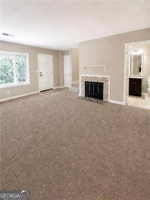 235 Chads Ford Way, Roswell, GA 30076