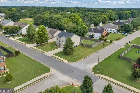 View/Area - 200 Amelia Dr, Byron, GA 31008 photo 3 of 4