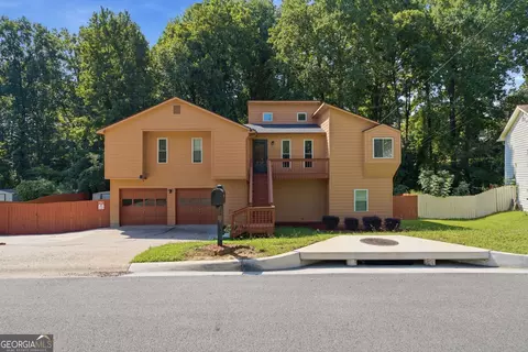 2890 Creekwood Ln NW, Lawrenceville, GA 30044