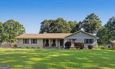 26 Gray Rock Dr NW, Rome, GA 30165