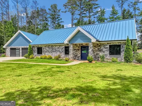 Exterior - 40 Red Oak Cir, Buchanan, GA 30113 photo 3 of 9