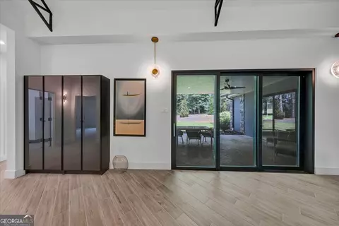 Entry Way - 40 Red Oak Cir, Buchanan, GA 30113 photo 3 of 3