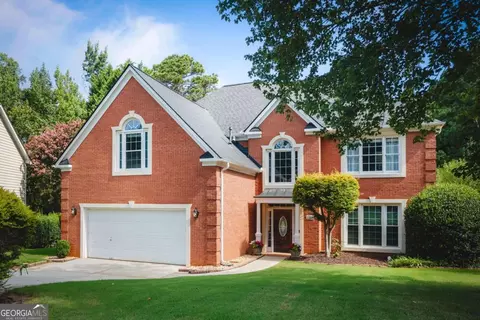 2235 Sugarbirch Dr, Lawrenceville, GA 30044