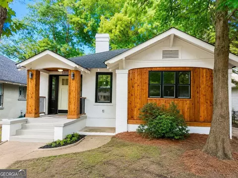 1460 Hartford Ave SW, Atlanta, GA 30310