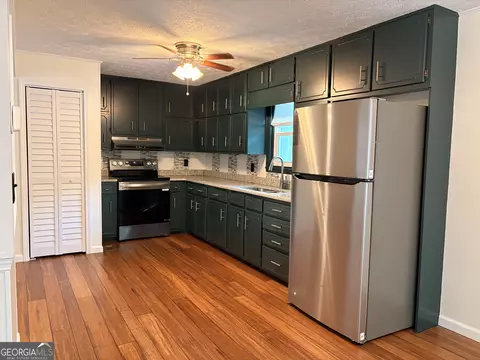 Kitchen - 111 Indian Bend Dr, Lagrange, GA 30240 photo 1 of 1
